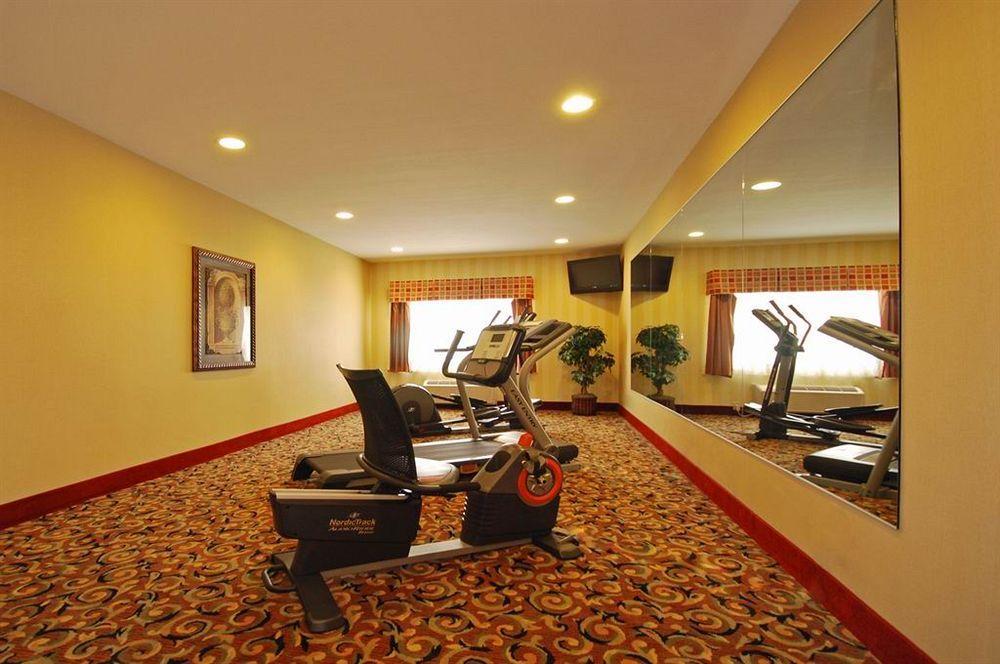 Hotel Super 8 By Wyndham Great Bend Zewnętrze zdjęcie