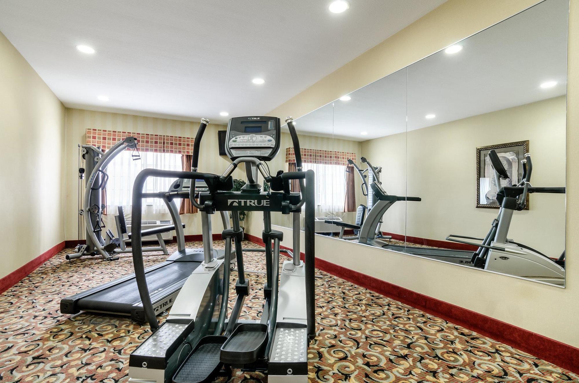 Hotel Super 8 By Wyndham Great Bend Zewnętrze zdjęcie